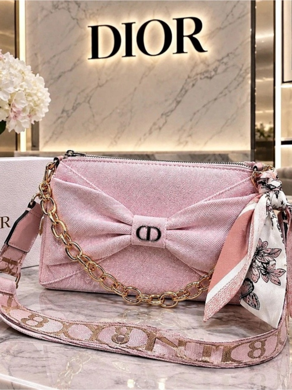 Dior